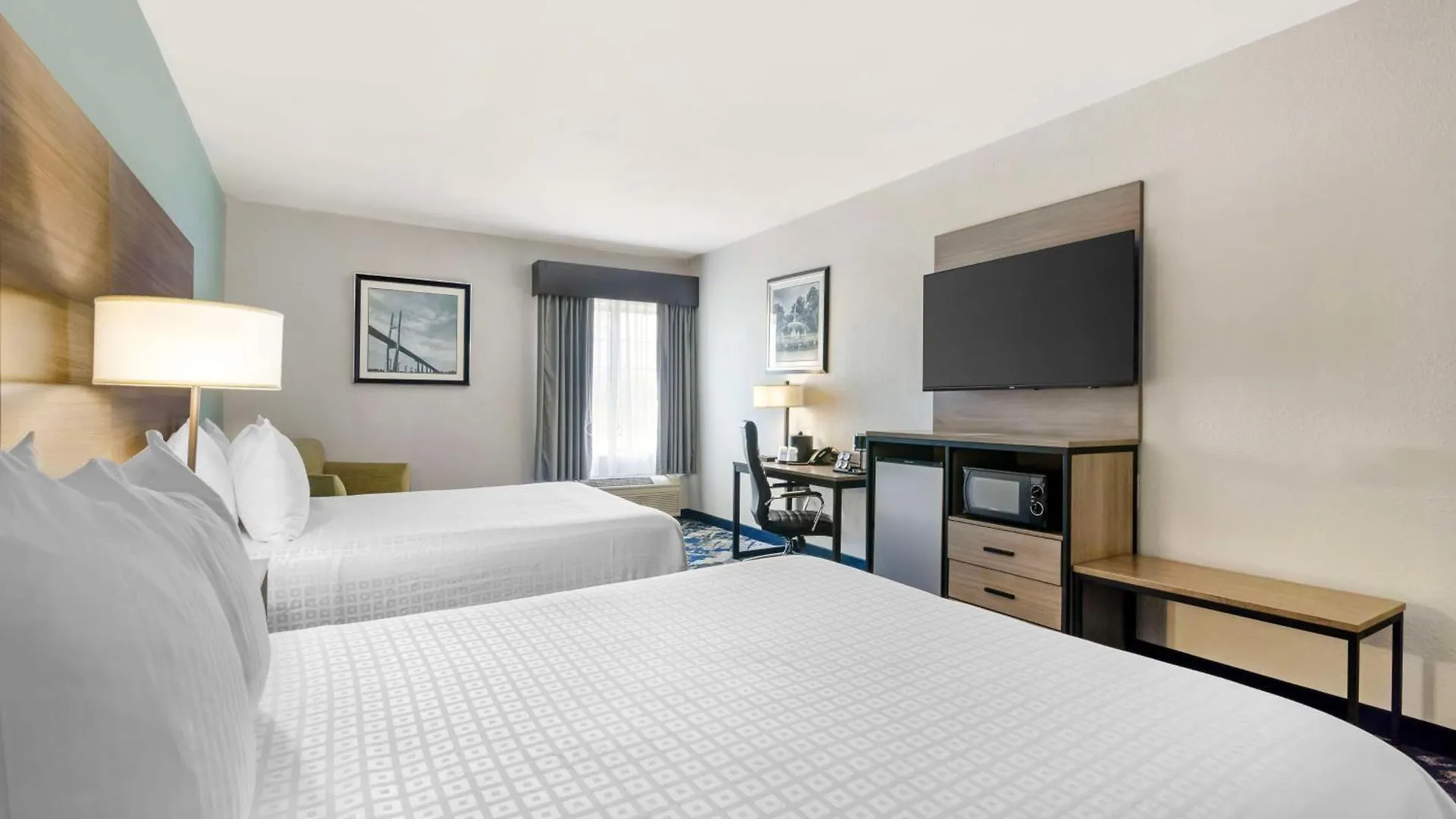 Best Western Savannah Airport Inn & Suites Pooler 3*,